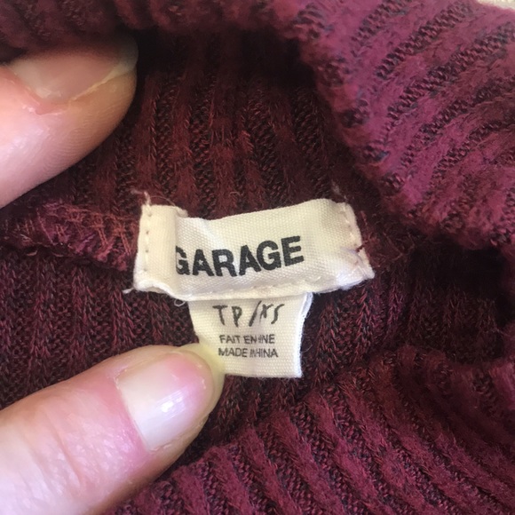 Women XS Garage brand long sleeve light weight top - Picture 5 of 7